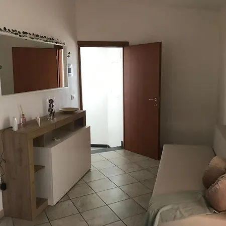 Casa Sicilia Bedda * Ачи-Сант'Антонио